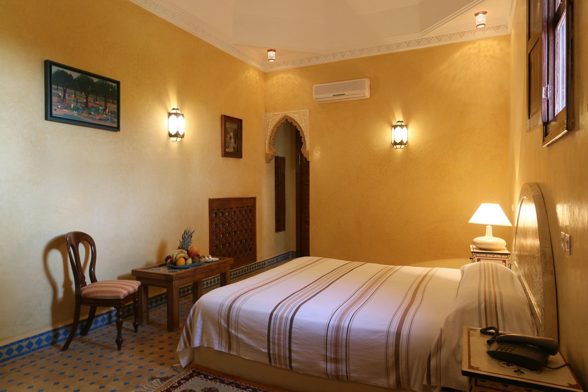 Terra Mia Marrakech Panzió Ouled Jelal Kültér fotó