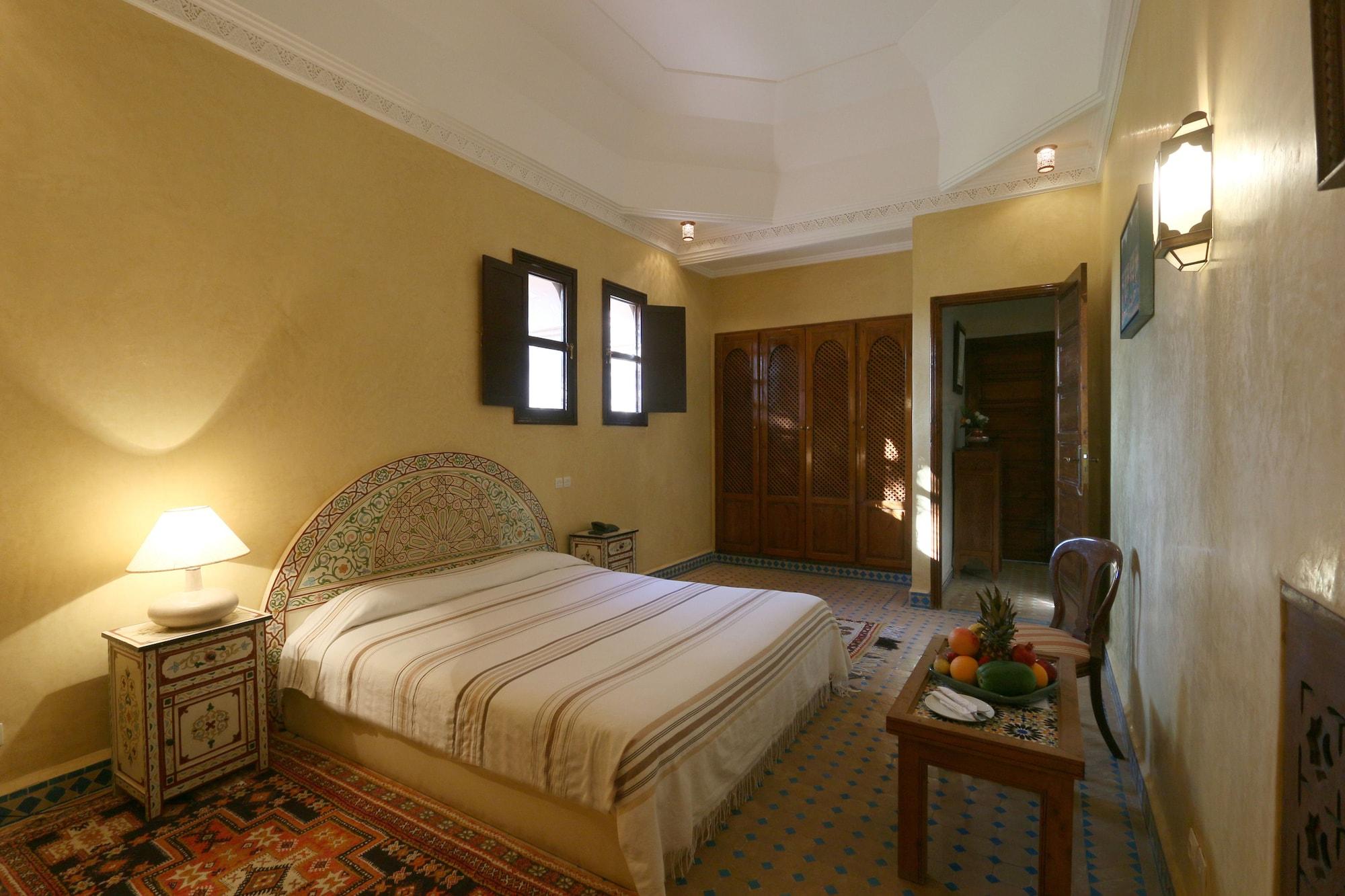 Terra Mia Marrakech Panzió Ouled Jelal Kültér fotó