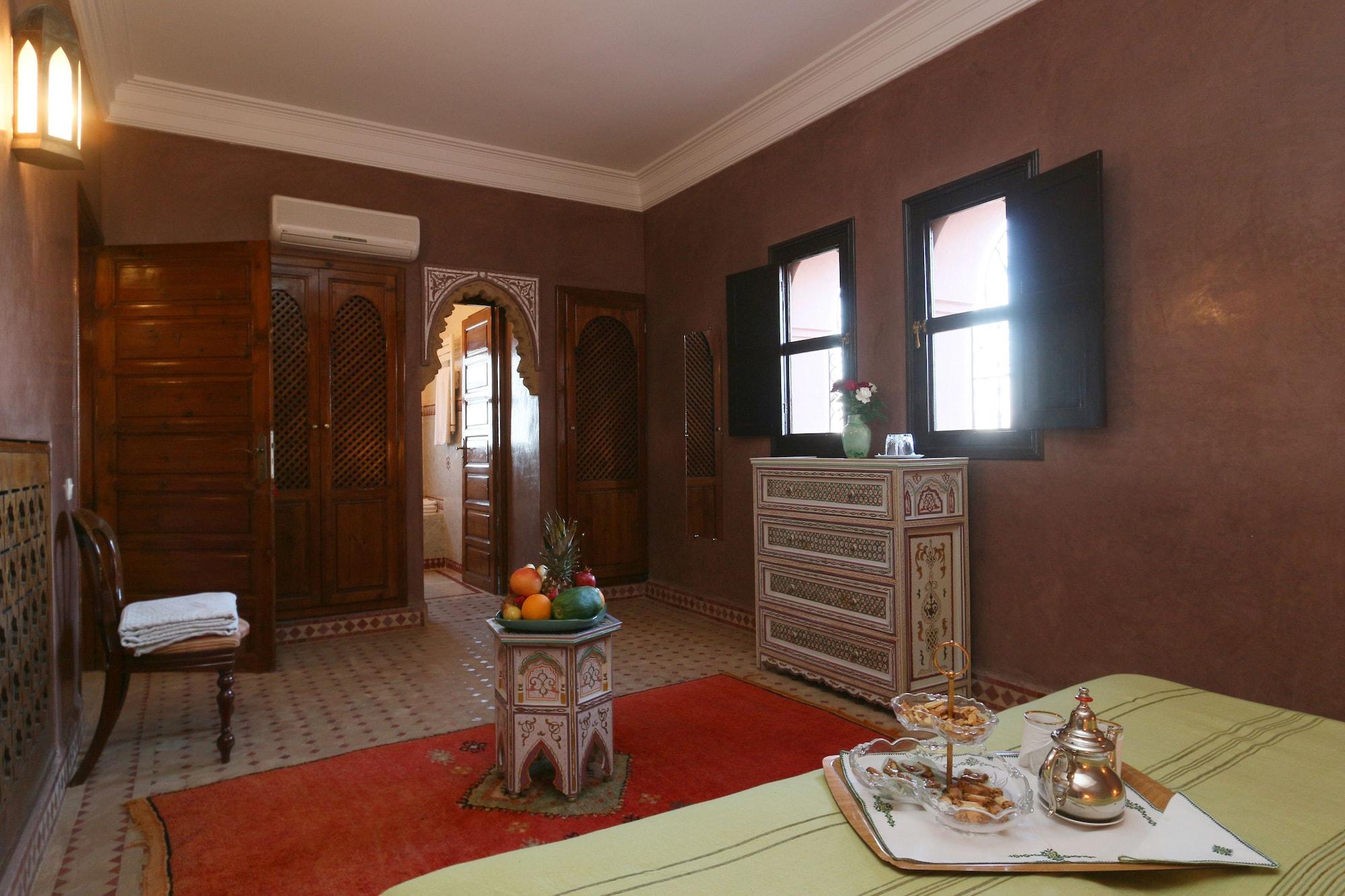 Terra Mia Marrakech Panzió Ouled Jelal Kültér fotó
