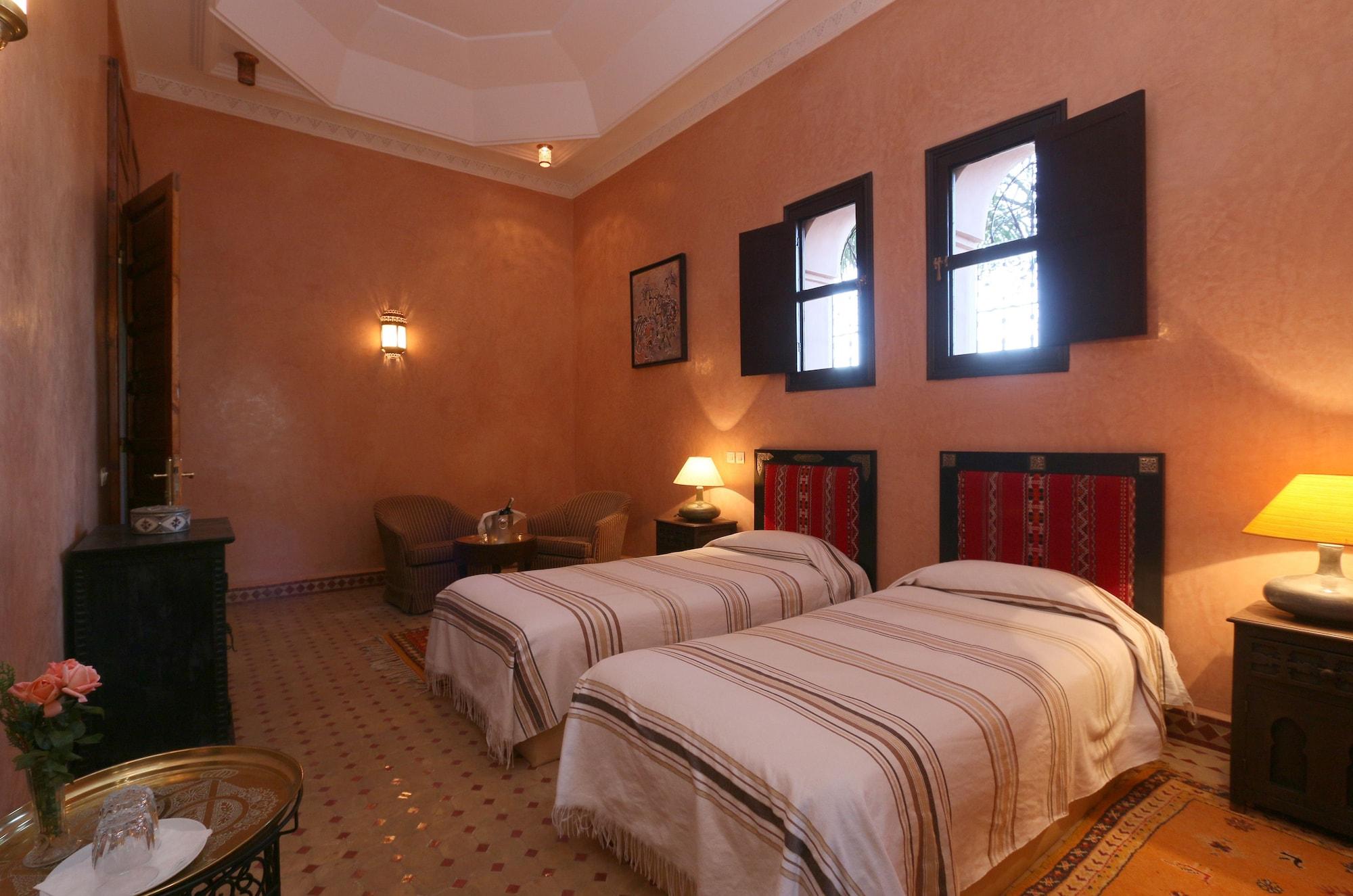 Terra Mia Marrakech Panzió Ouled Jelal Kültér fotó