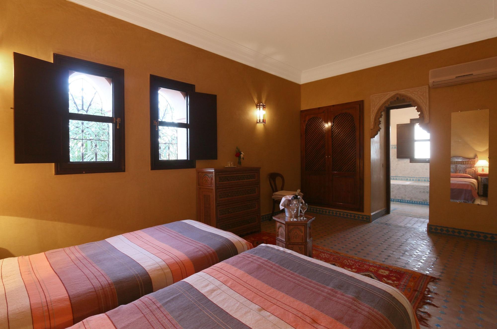 Terra Mia Marrakech Panzió Ouled Jelal Kültér fotó