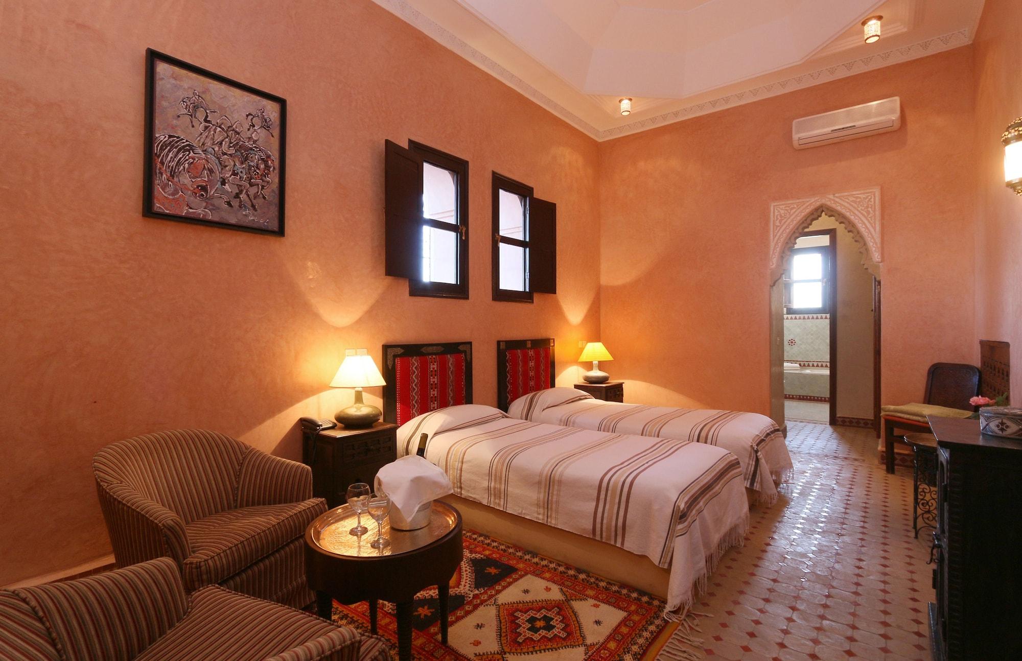 Terra Mia Marrakech Panzió Ouled Jelal Kültér fotó