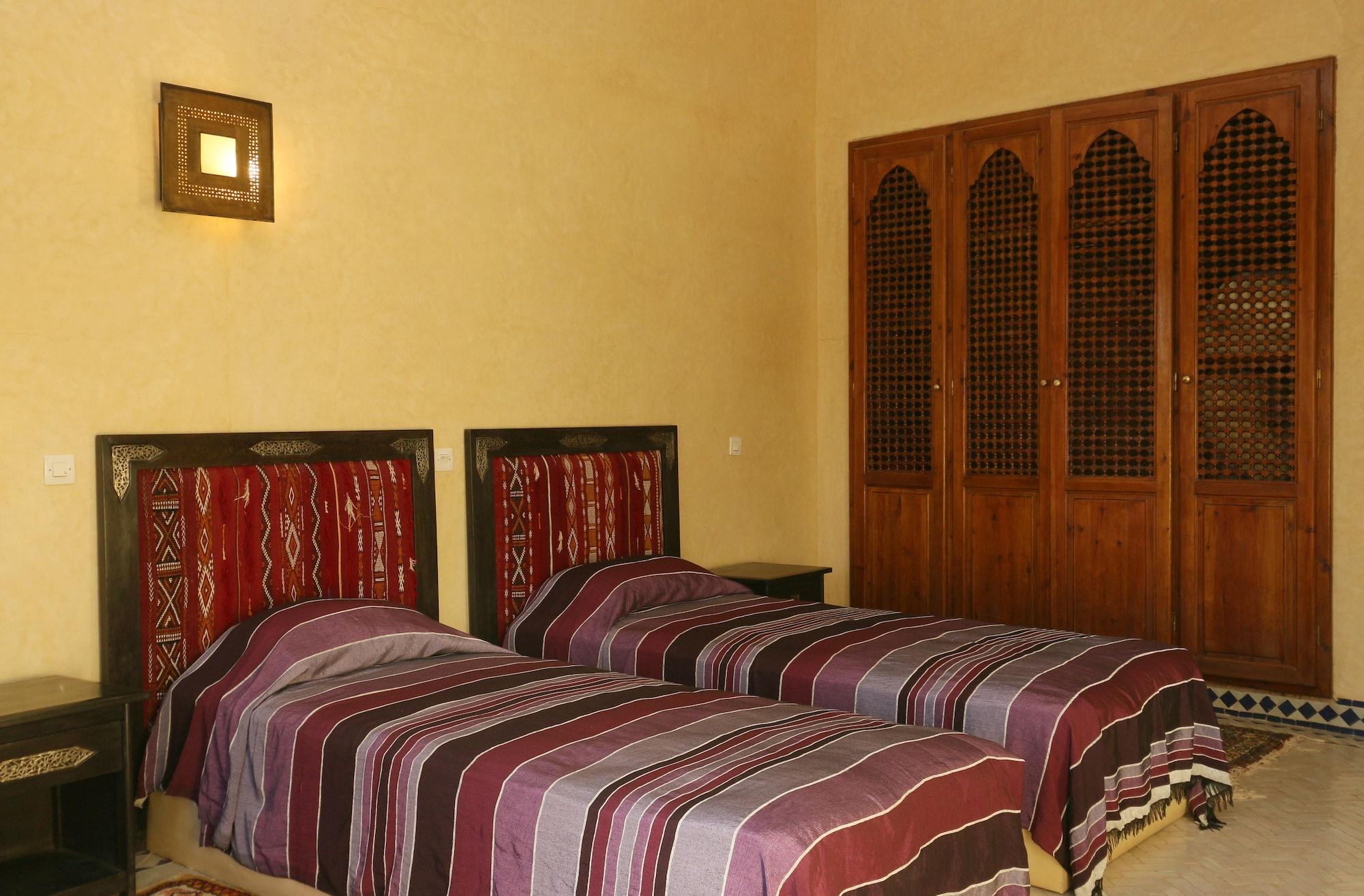 Terra Mia Marrakech Panzió Ouled Jelal Kültér fotó