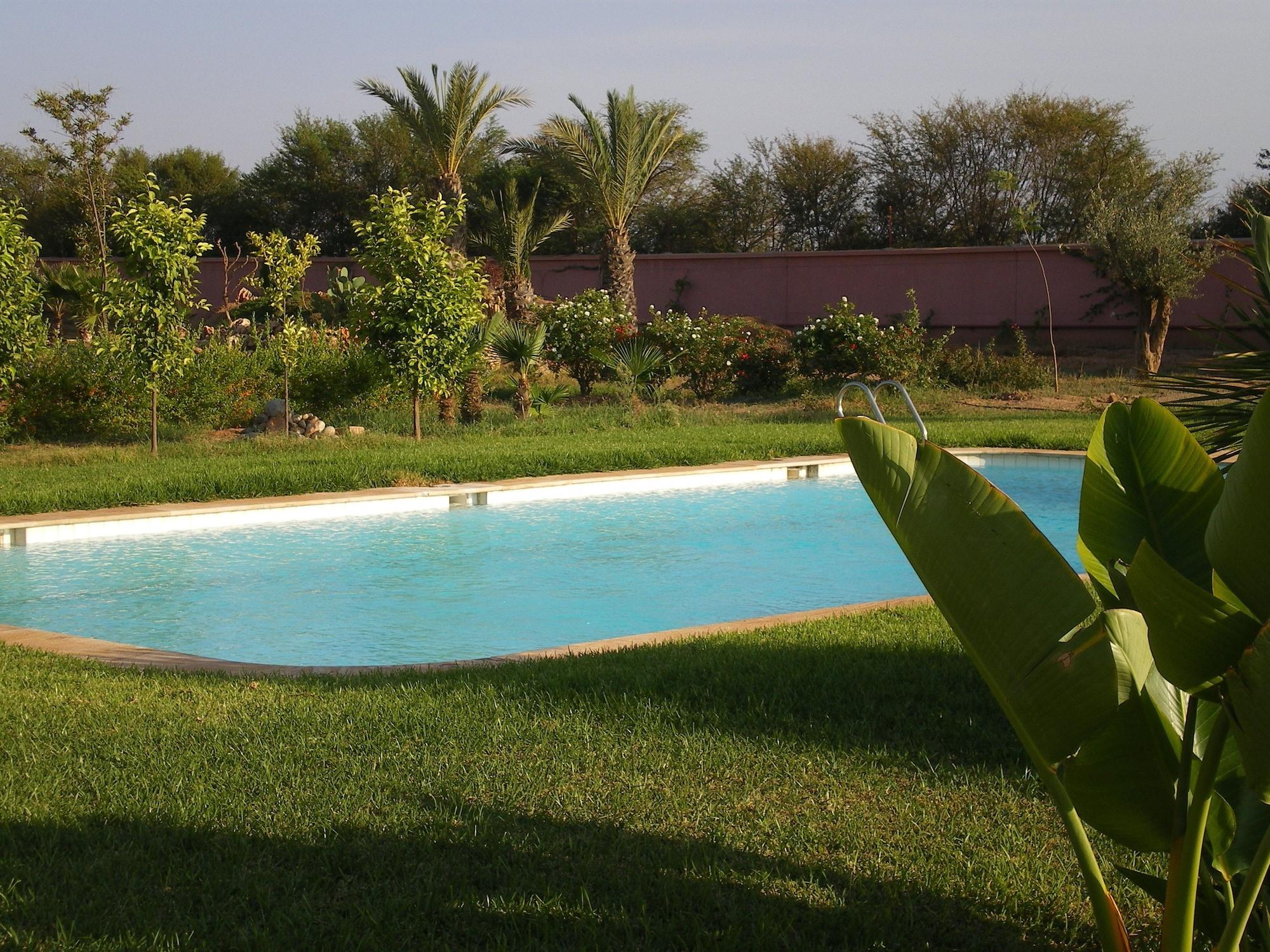 Terra Mia Marrakech Panzió Ouled Jelal Kültér fotó